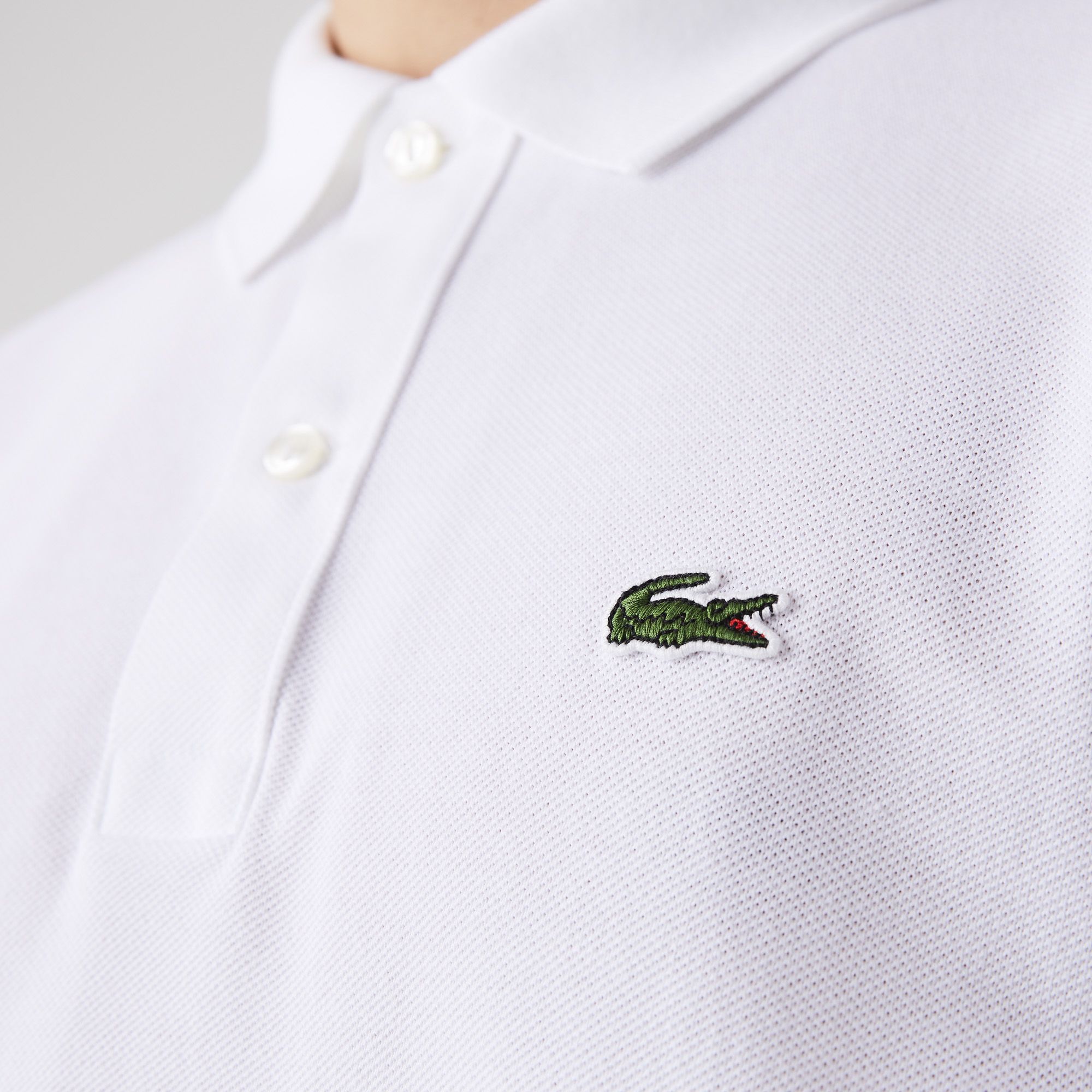  Lacoste Slim Fit Petit Piqué Polo Shirt - White 