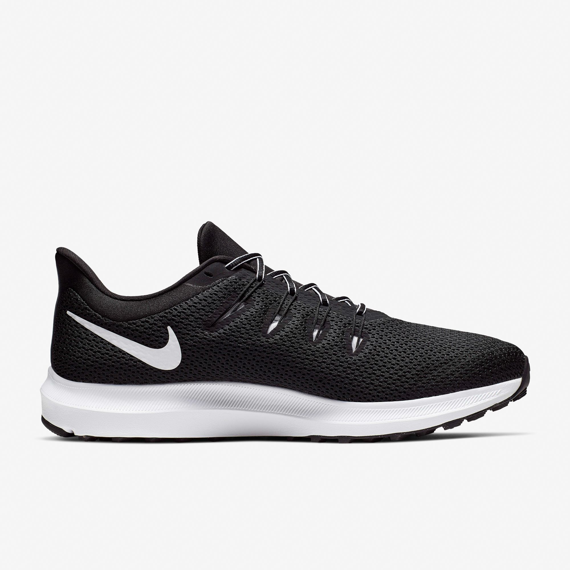 Nike Quest 2 - Black/White