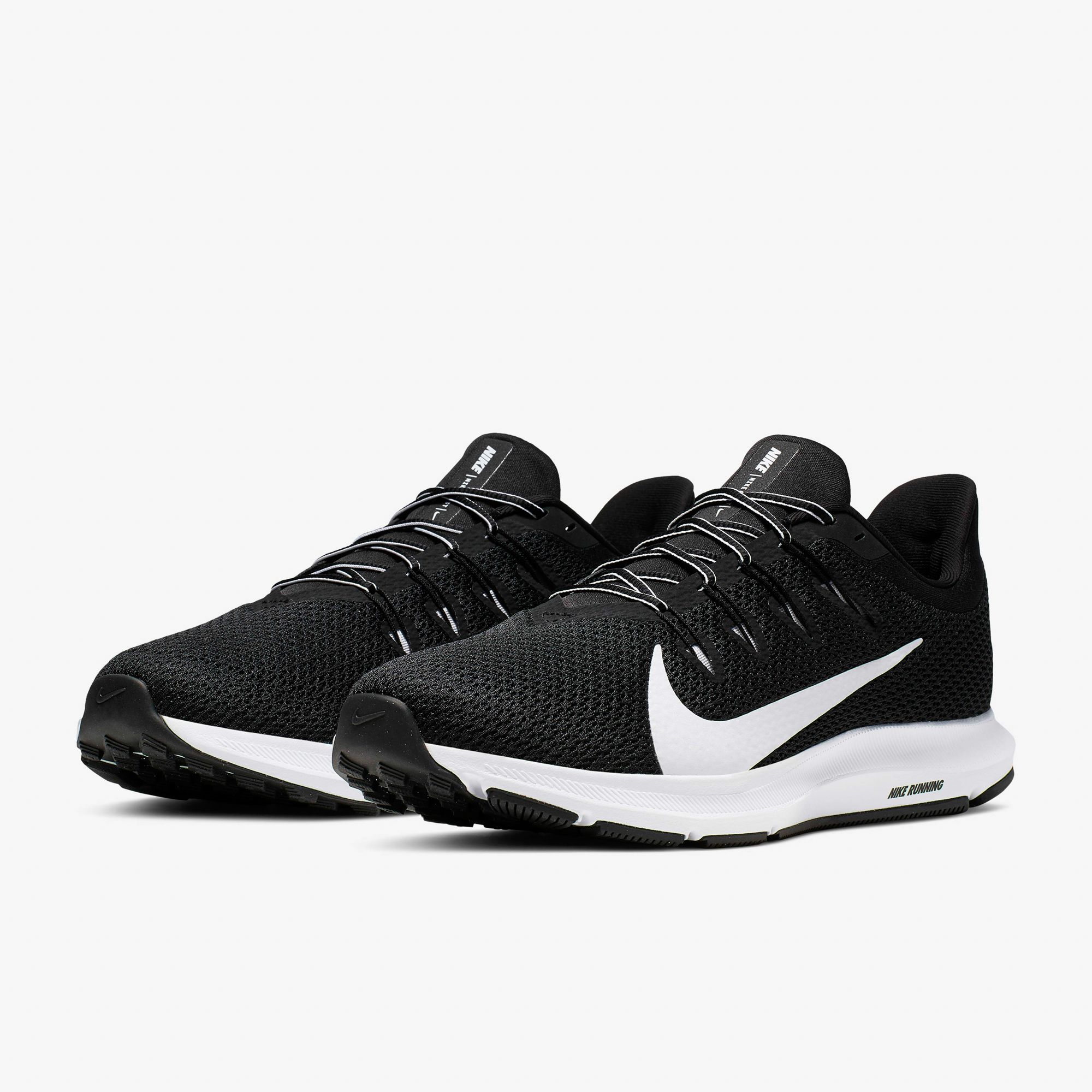 Nike Quest 2 - Black/White