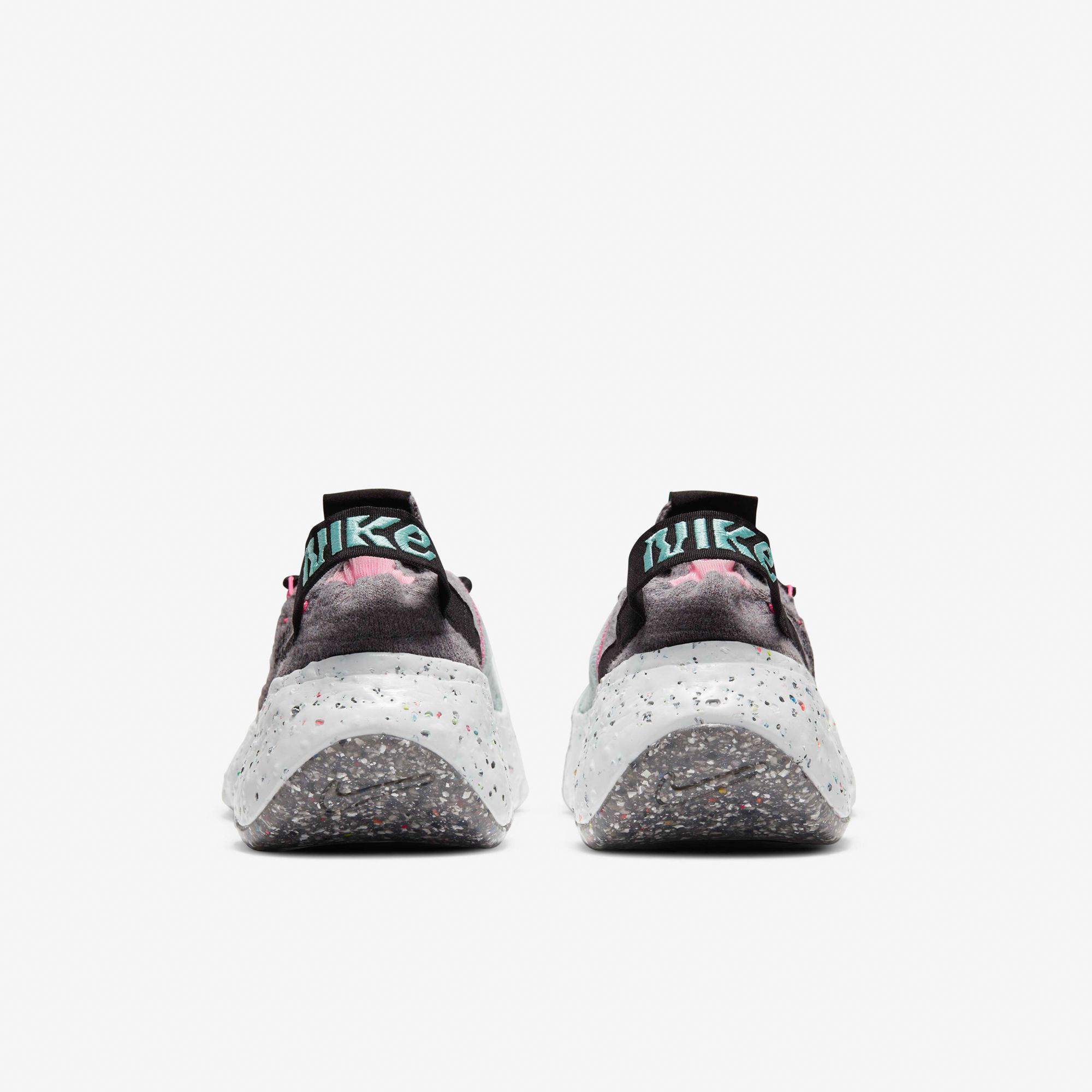 Nike Space Hippie 04 - Smoke Grey/Pink Blast