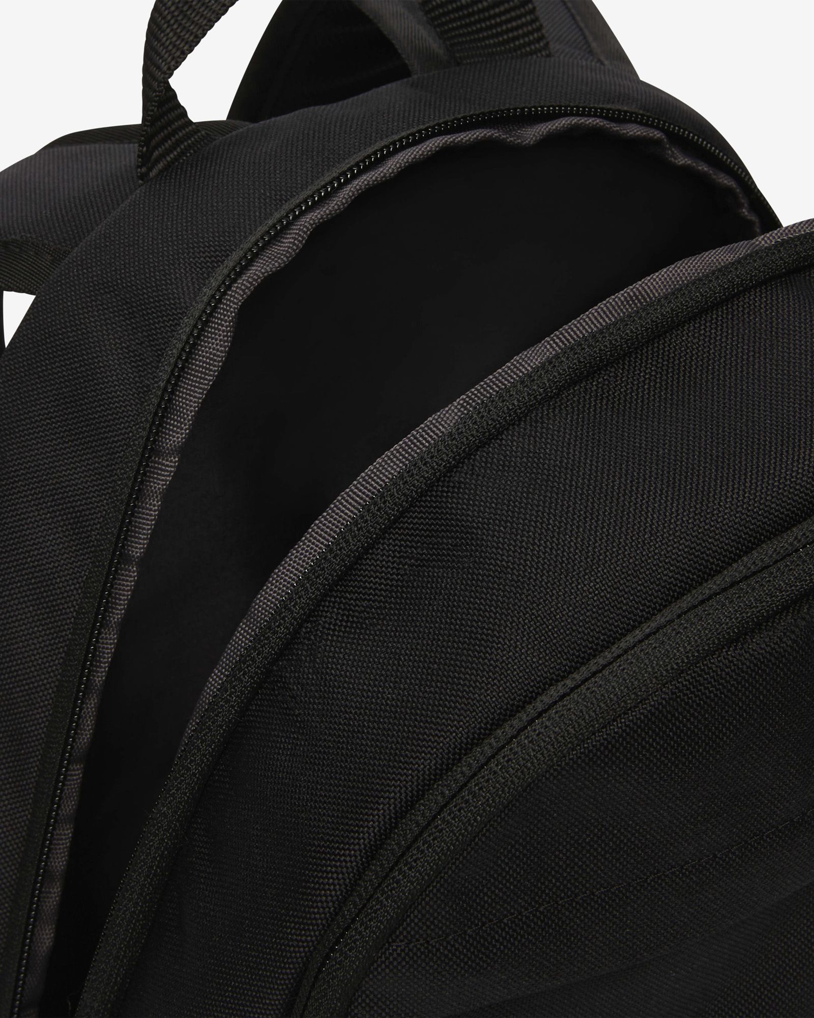 Nike Elemental Backpack - Black/White
