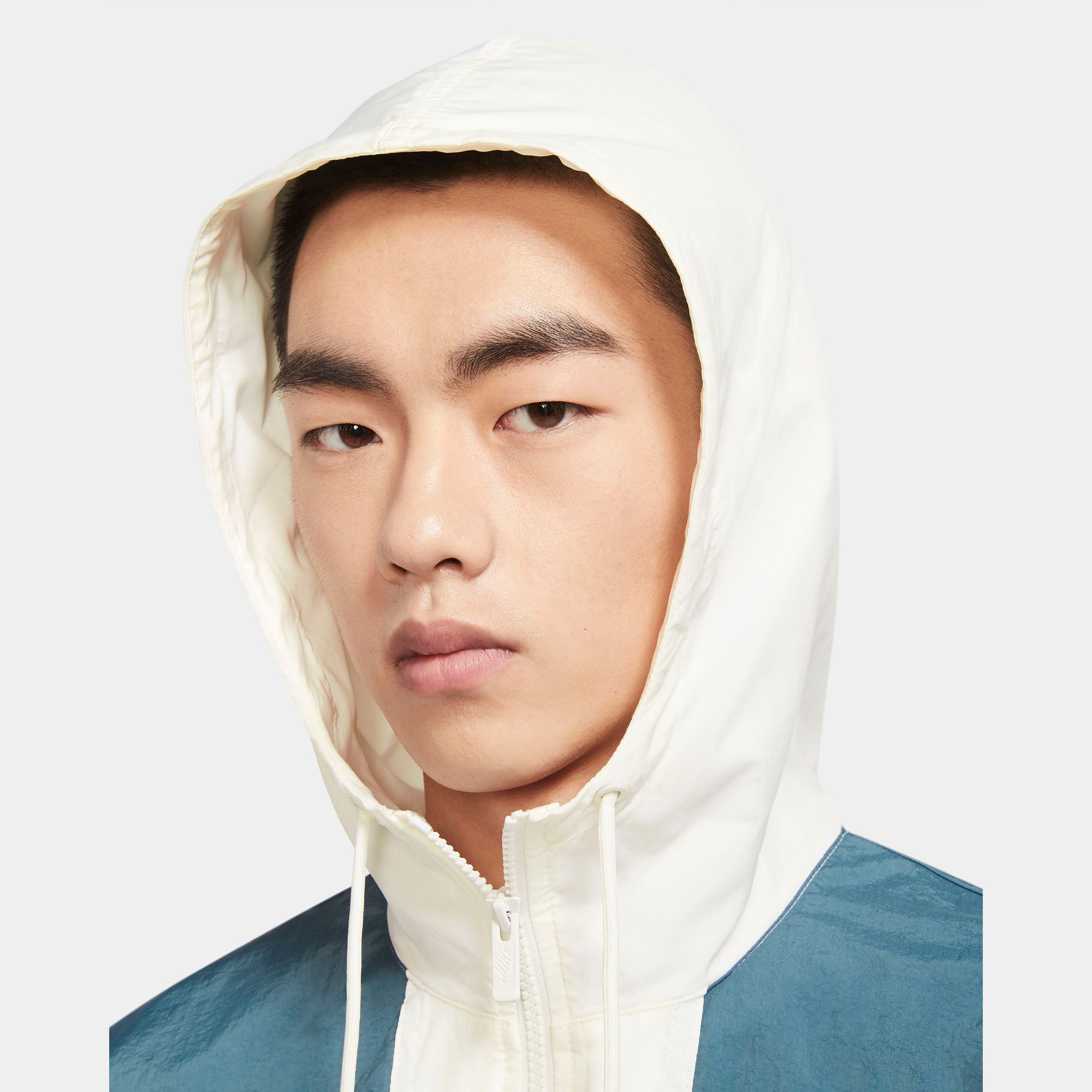 Nike Sportswear Windrunner+ Hooded Jacket - Sail/Ash Green