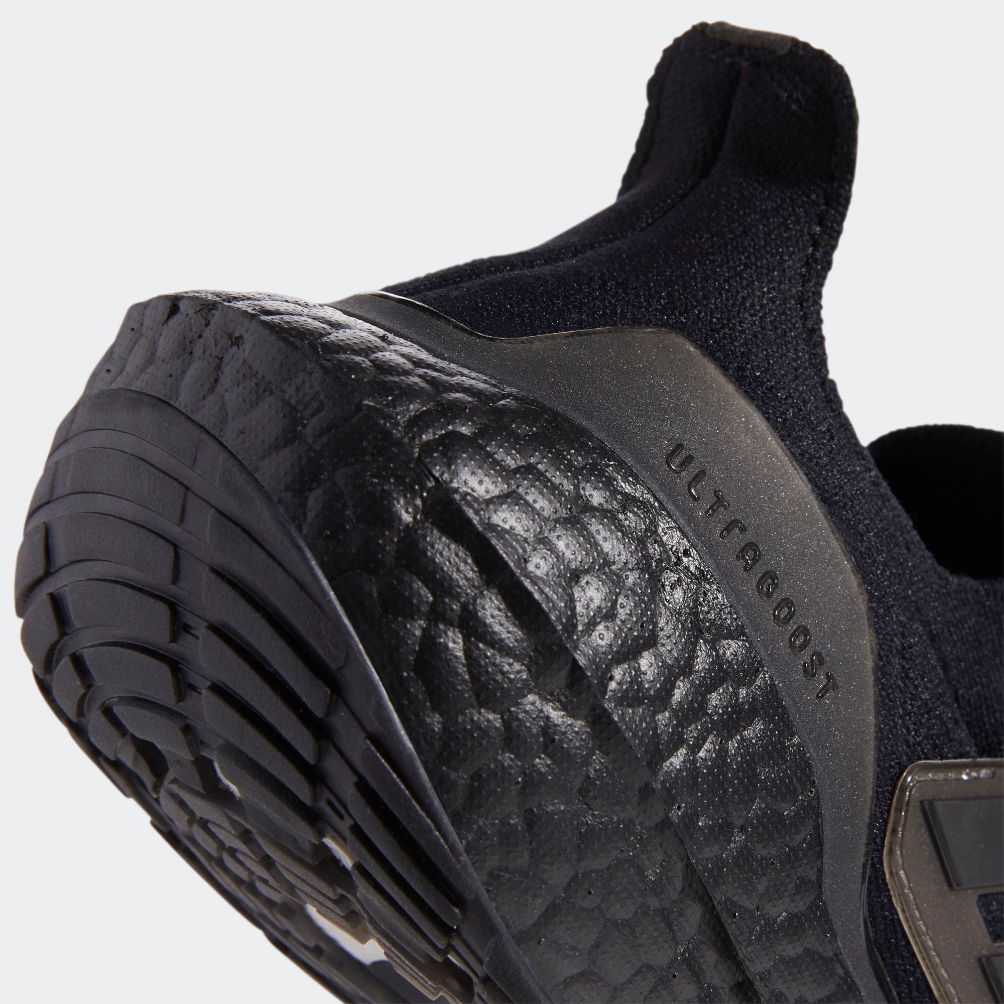 adidas UltraBOOST 21 - Core Black/Core Black