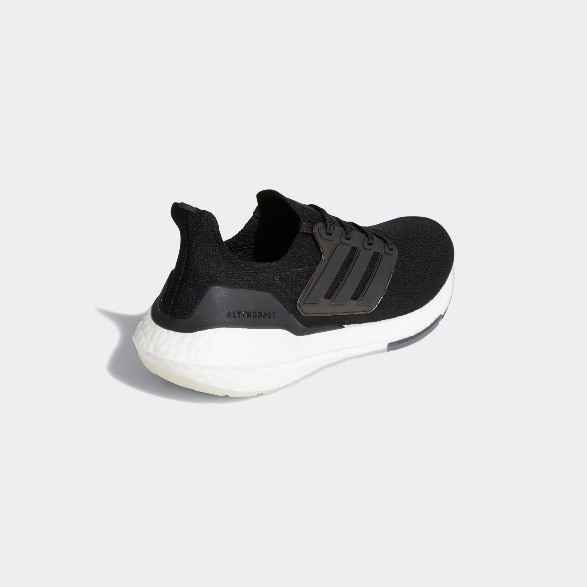 adidas UltraBOOST 21 - Black/White