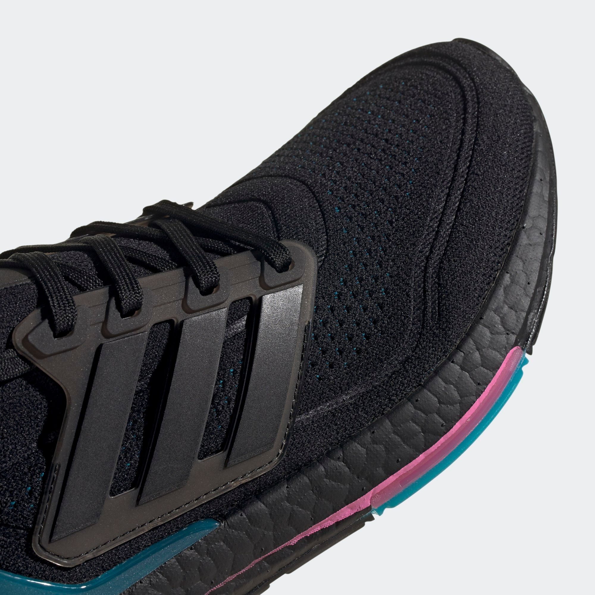 adidas UltraBOOST 21 - Core Black/Active Teal