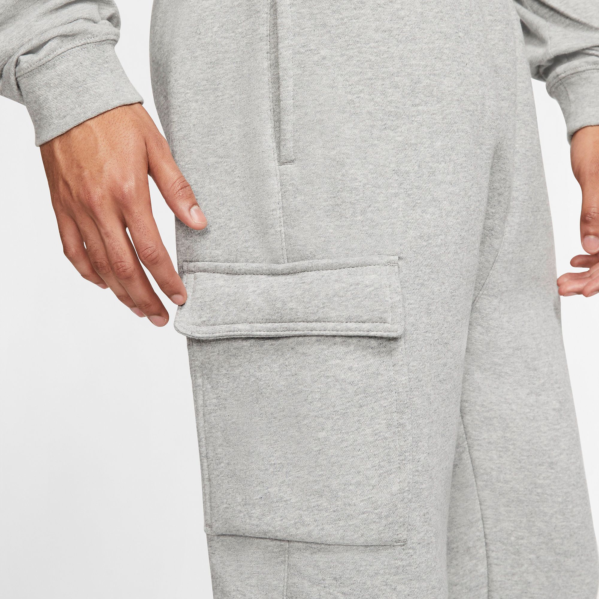  Nike Sportswear Club Cargo Fleece Pants - Grey 