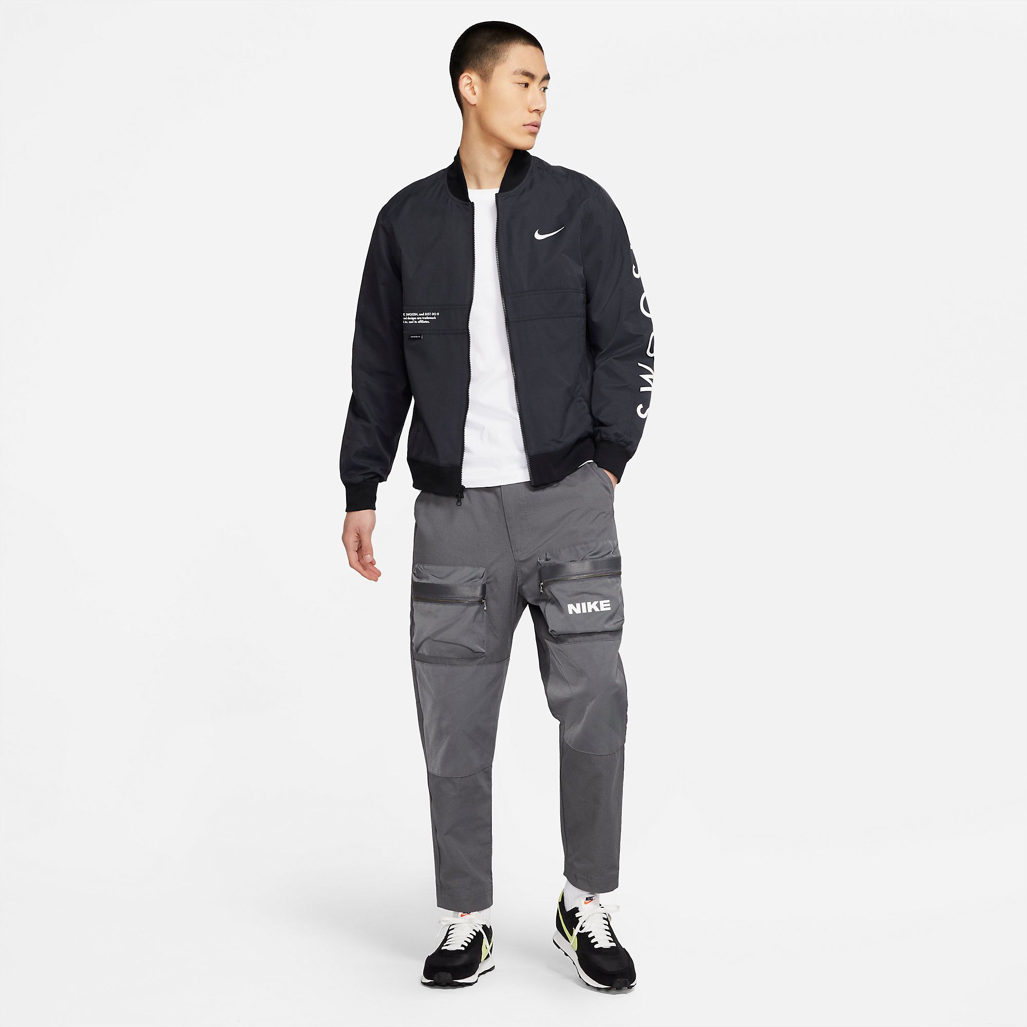  Nike Sportswear Swoosh Bomber Jacket - Black 