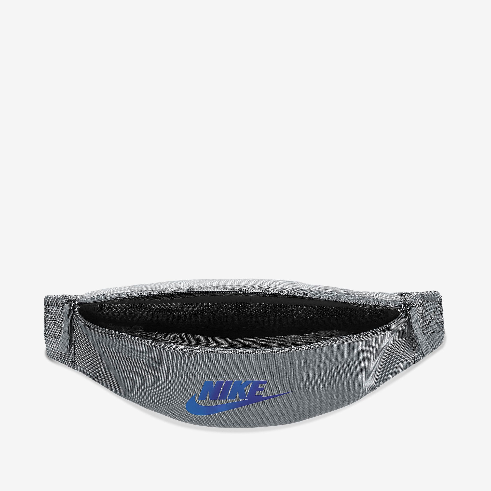  Nike Sportswear Heritage Hip Pack - Smoke Grey/Iridescent 