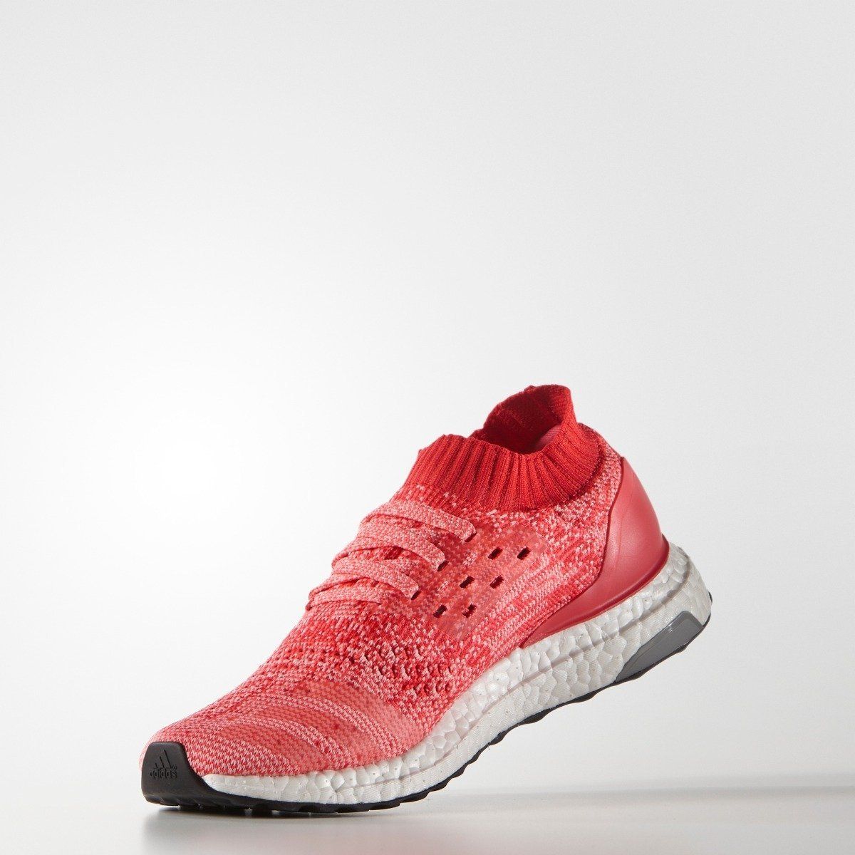adidas UltraBOOST Uncaged - Shock Red