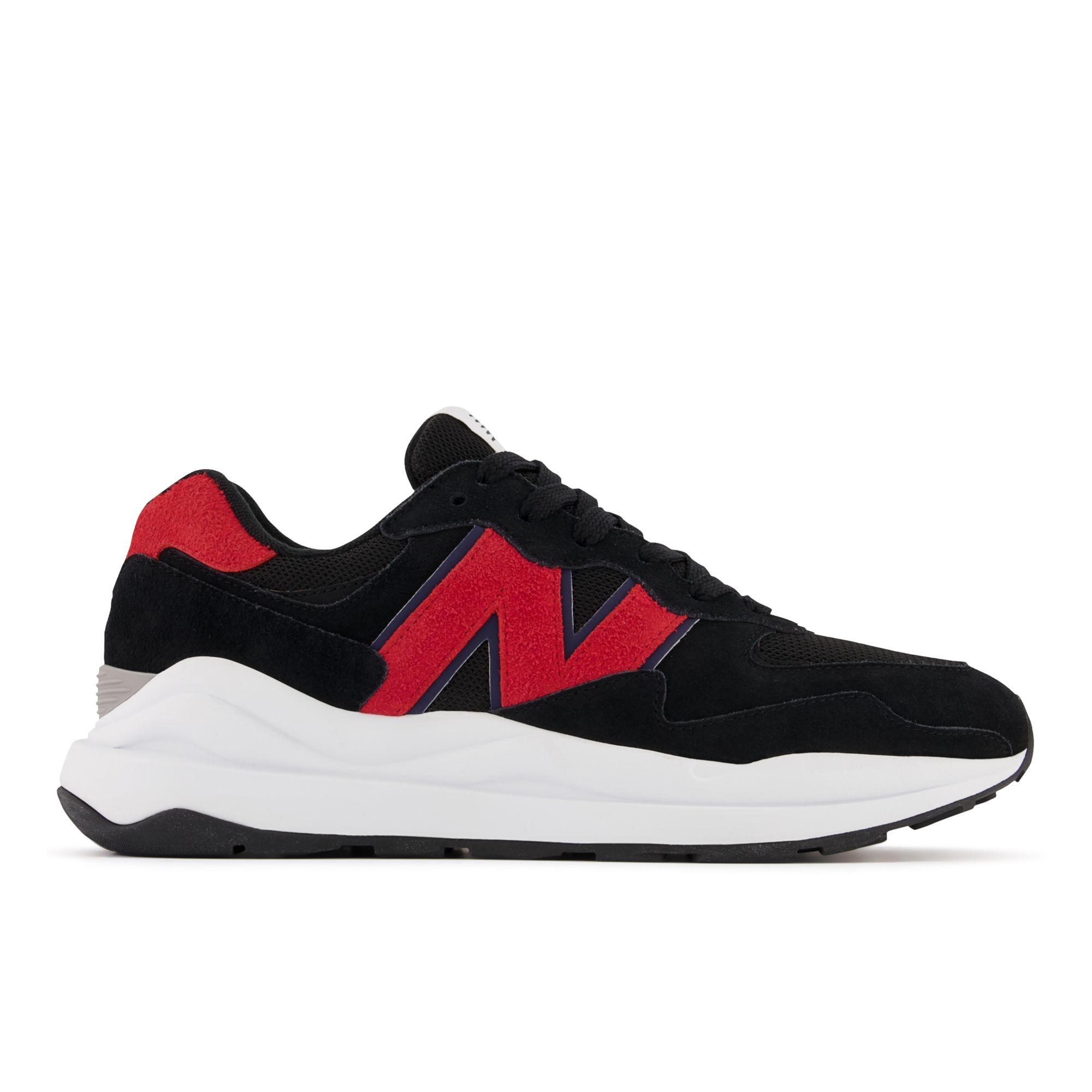 New Balance 57/40 Classsic - Red Dot