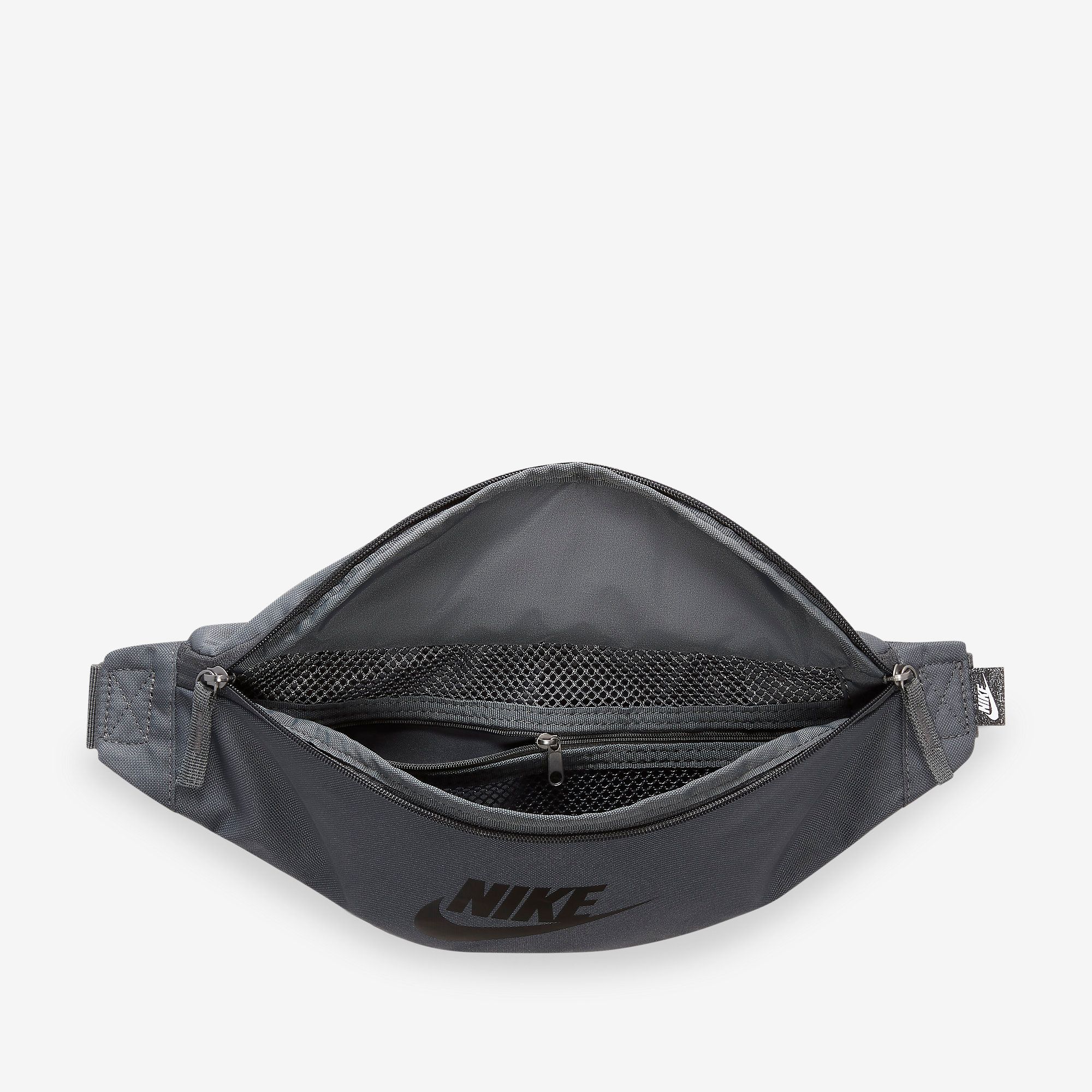  Nike Sportswear Heritage Hip Pack - Grey 