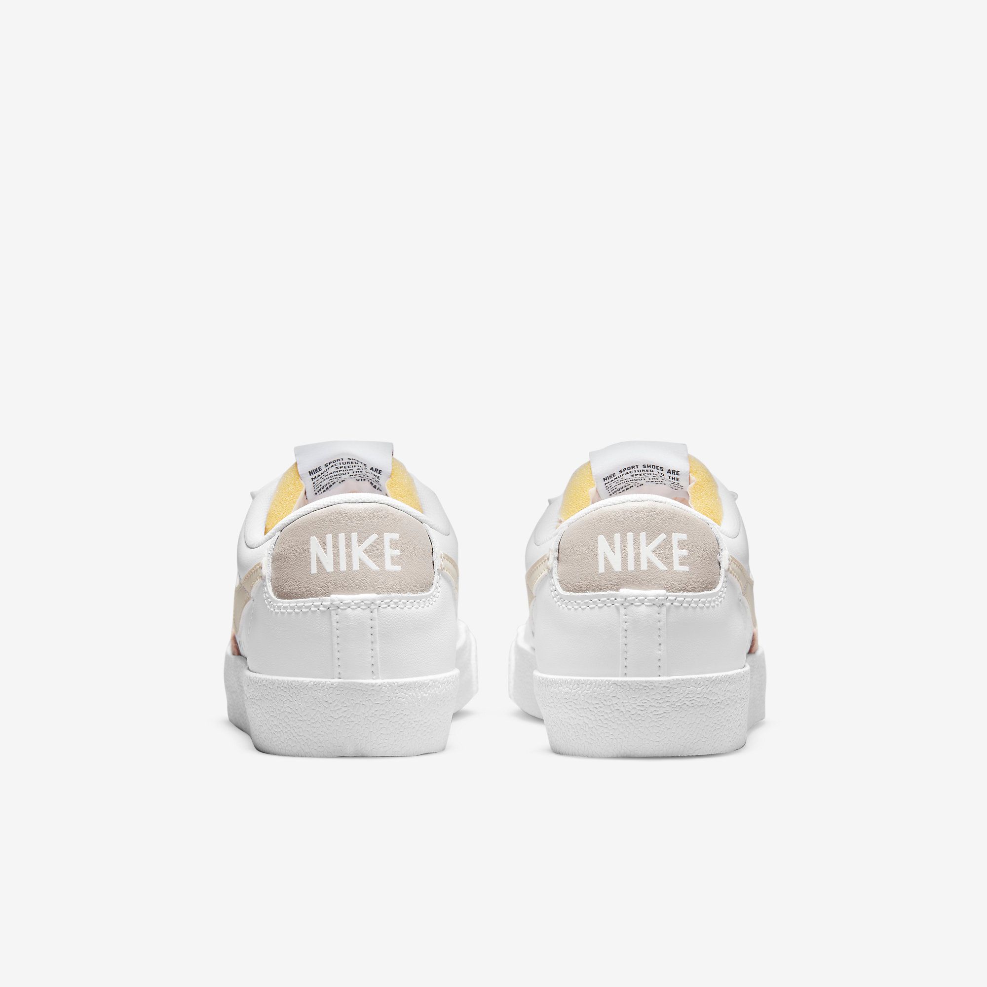Nike Blazer Low '77 - Fossil Stone