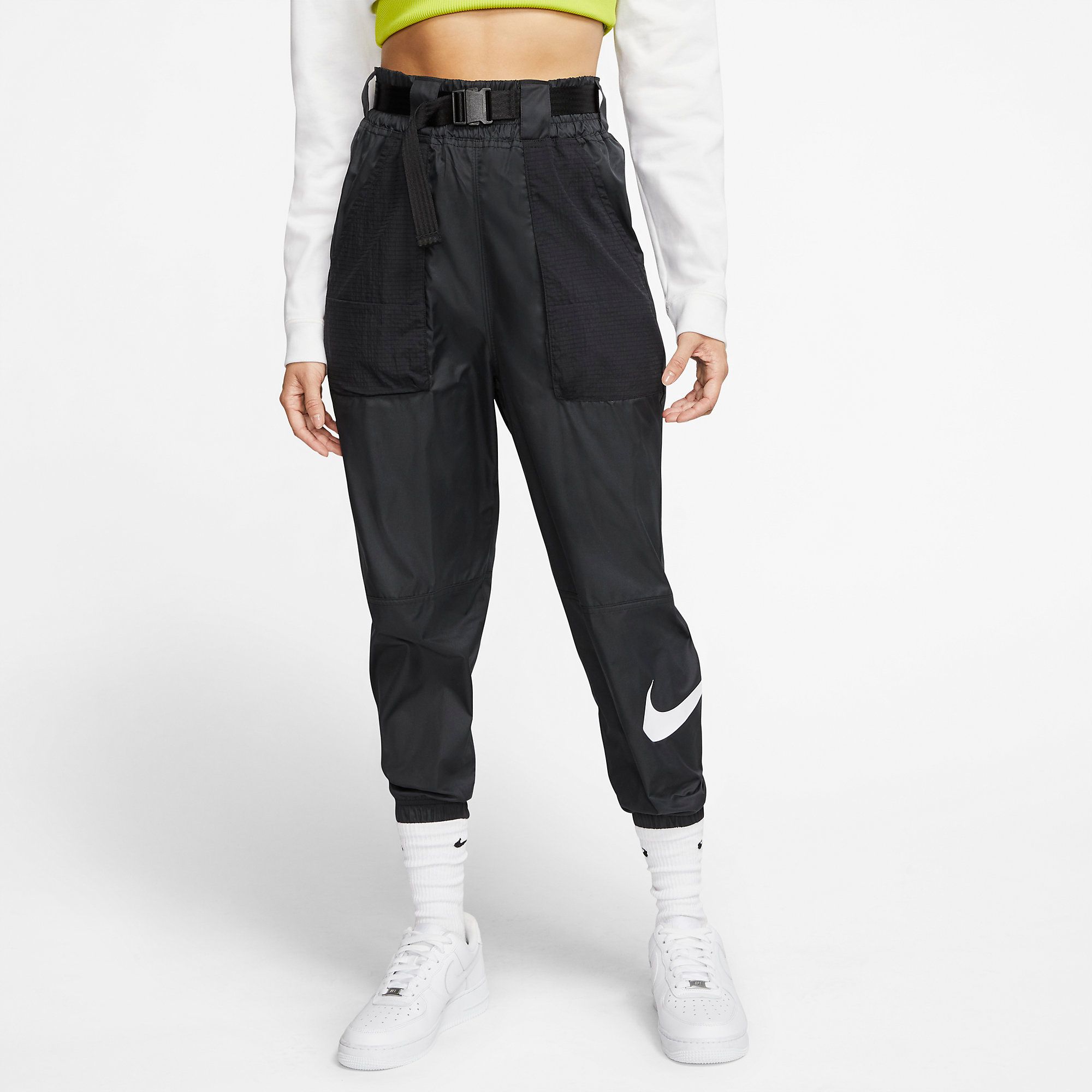  Nike Sportswear Woven Swoosh Trousers - Black 