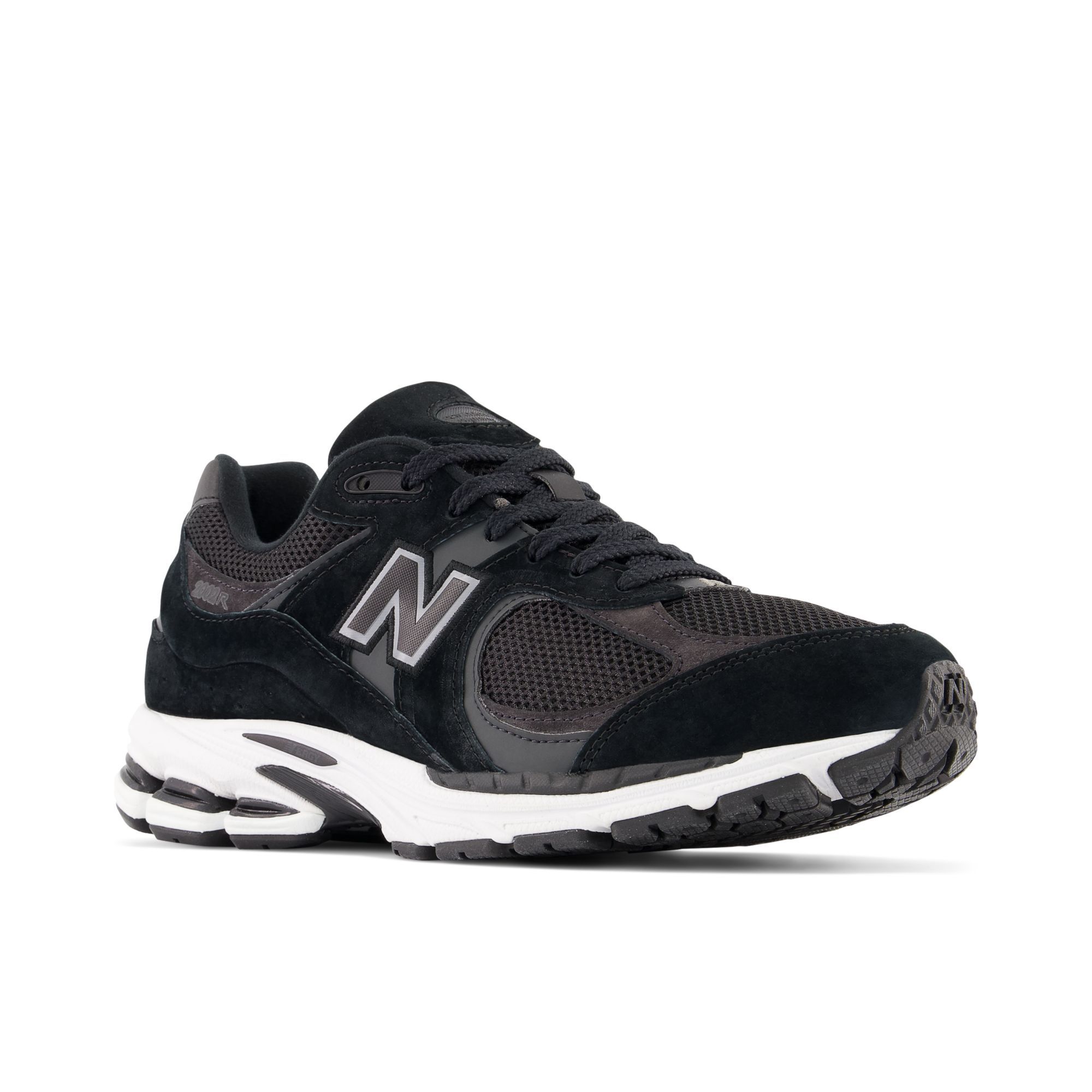  New Balance 2002R - Black / White 