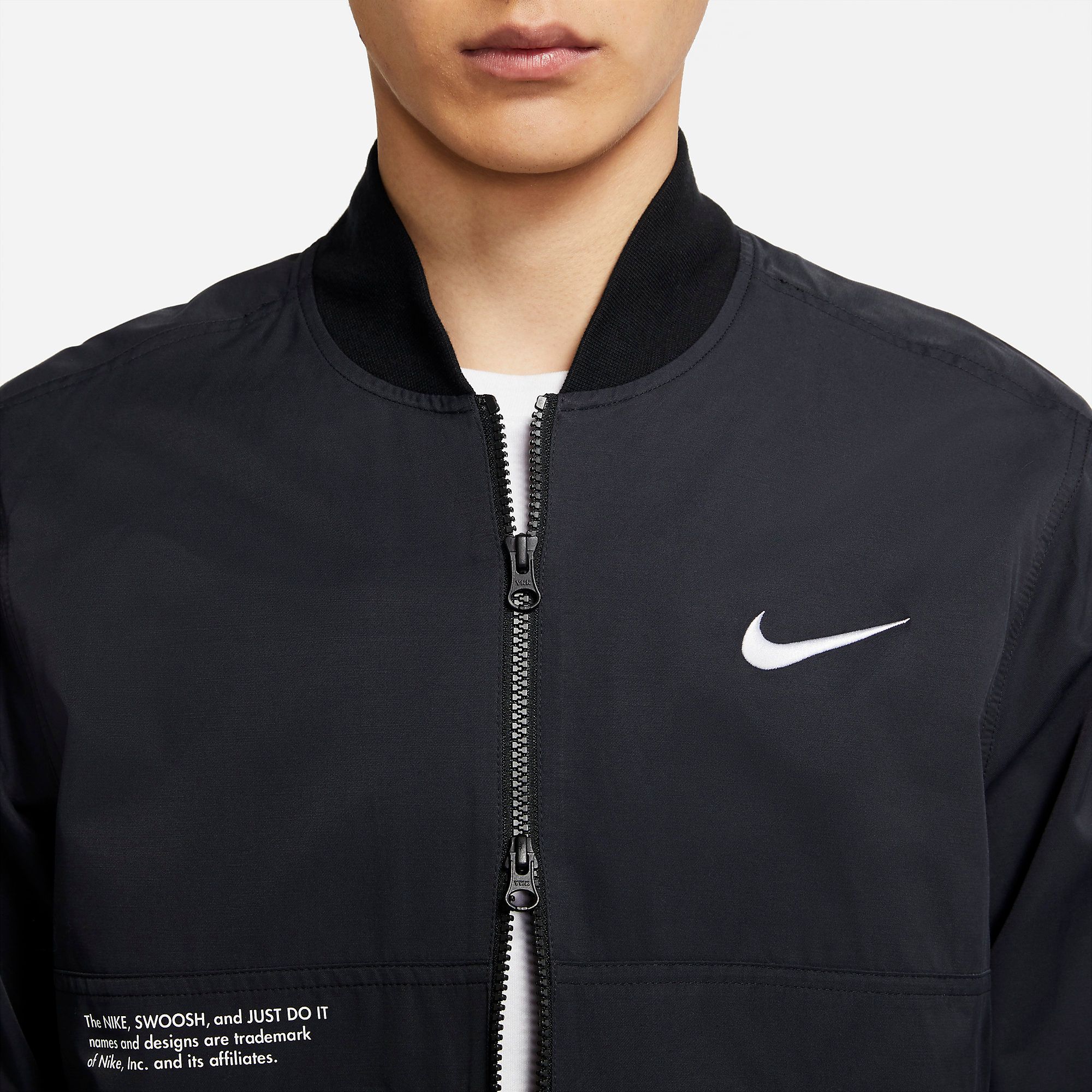  Nike Sportswear Swoosh Bomber Jacket - Black 