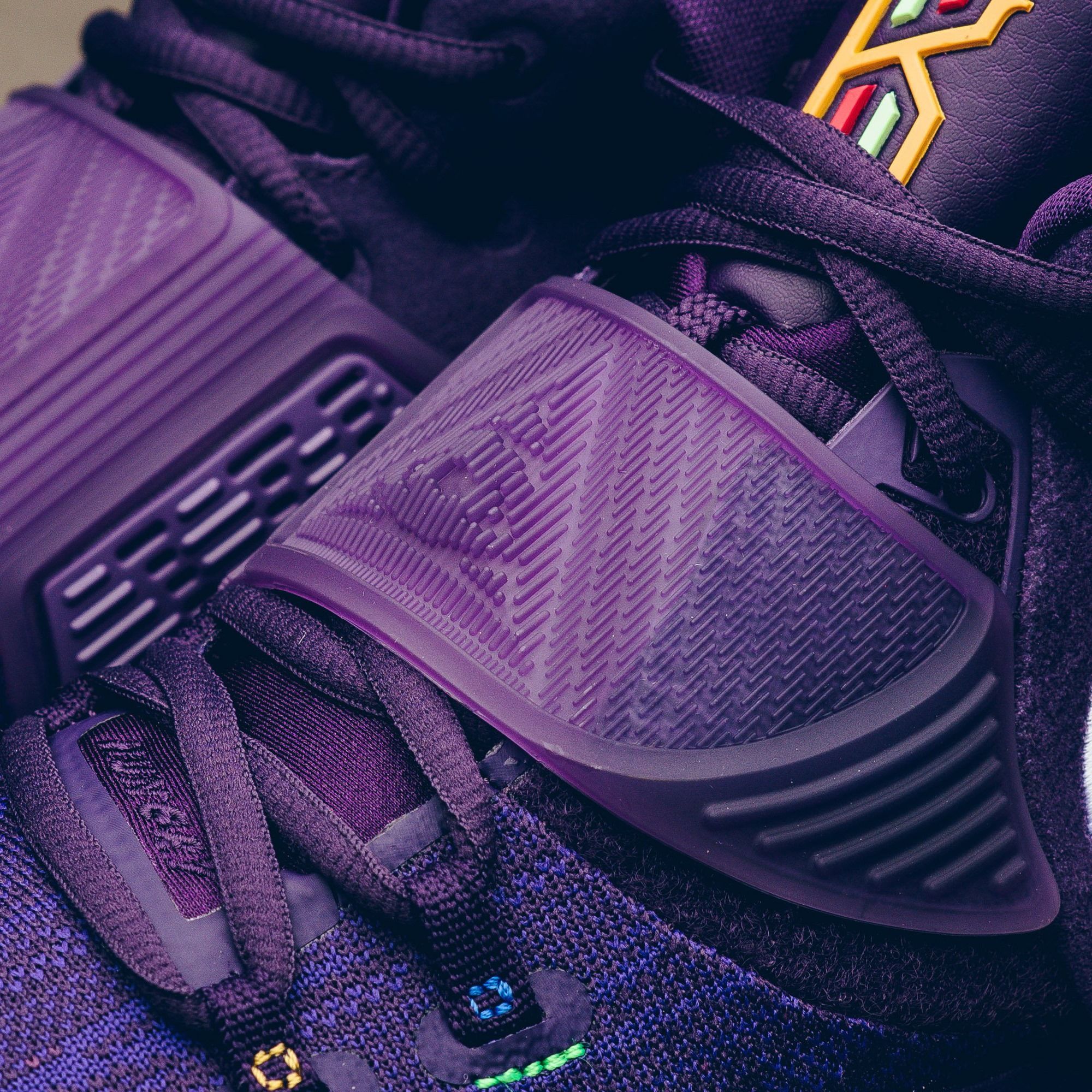 Nike Kyrie 6 'Grand Purple'