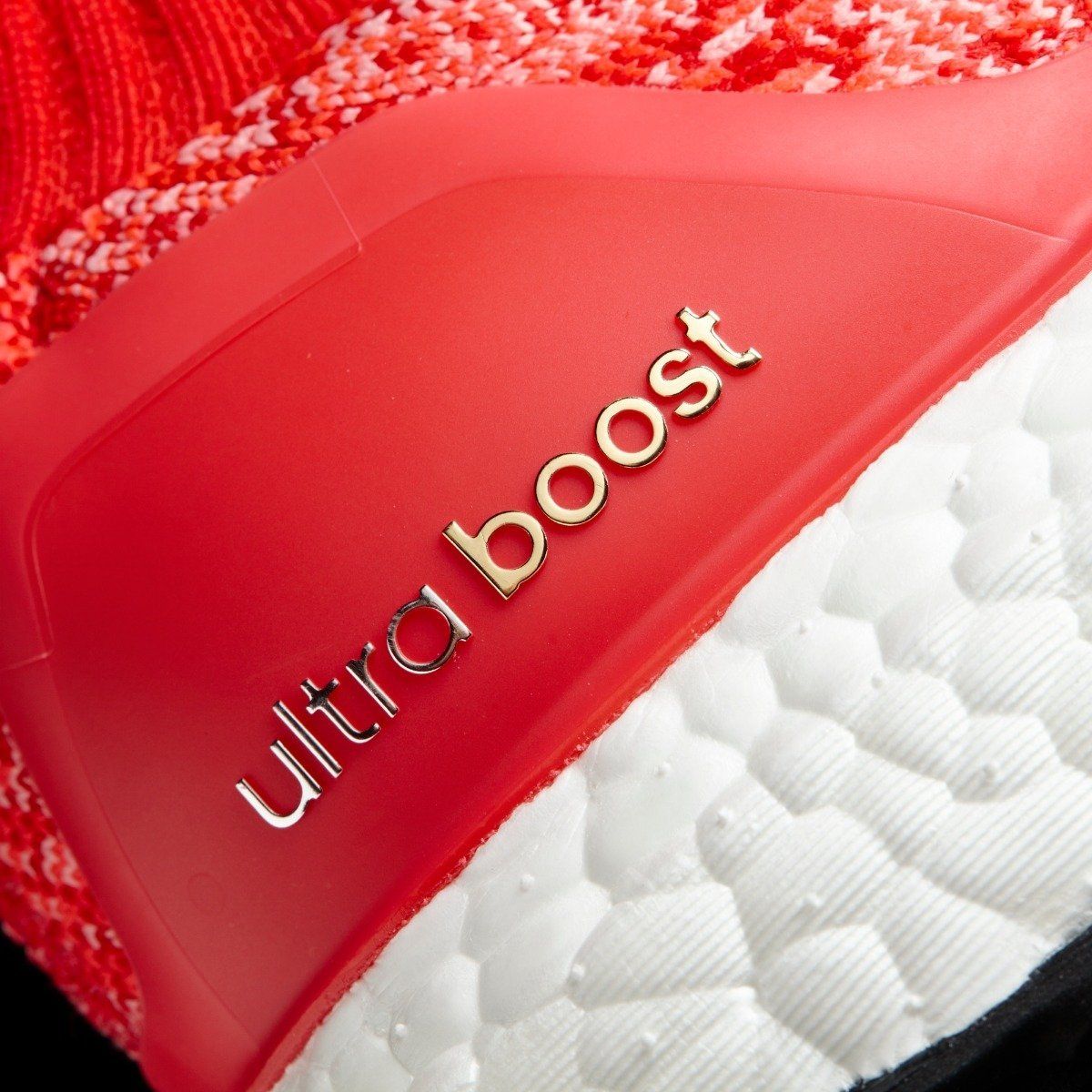 adidas UltraBOOST Uncaged - Shock Red