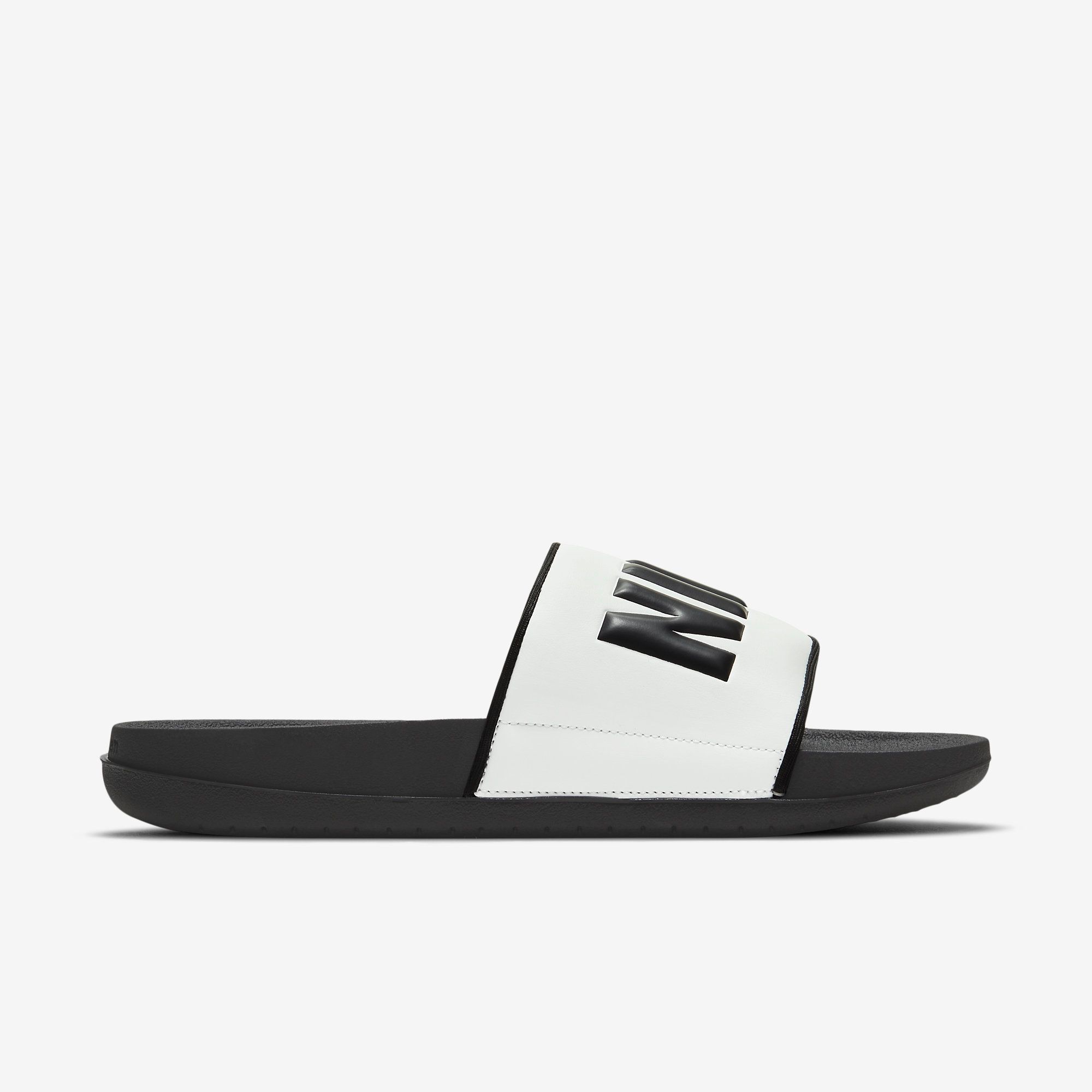  Nike Offcourt Slide - White / Black 