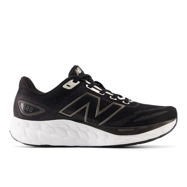  New Balance Fresh Foam 680 v8 - Black 