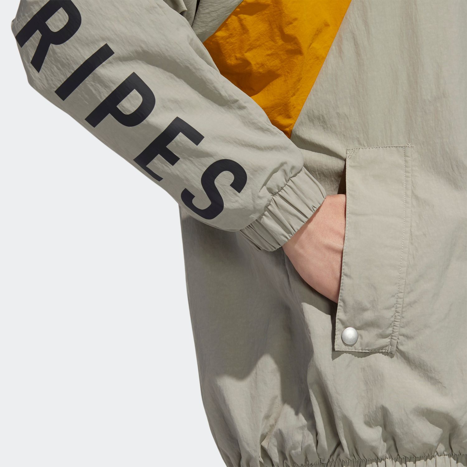 adidas Must Haves Woven Jacket - Feather Grey