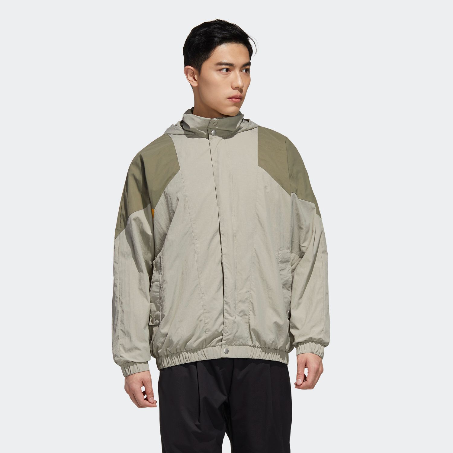 adidas Must Haves Woven Jacket - Feather Grey