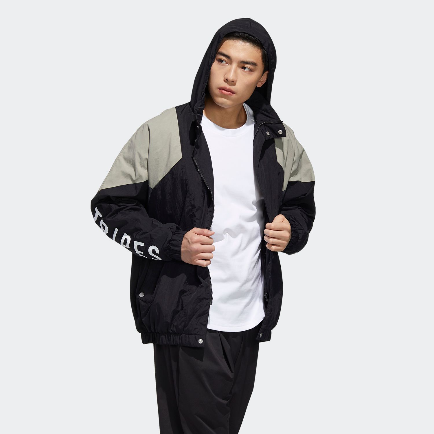 adidas Must Haves Woven Jacket - Black