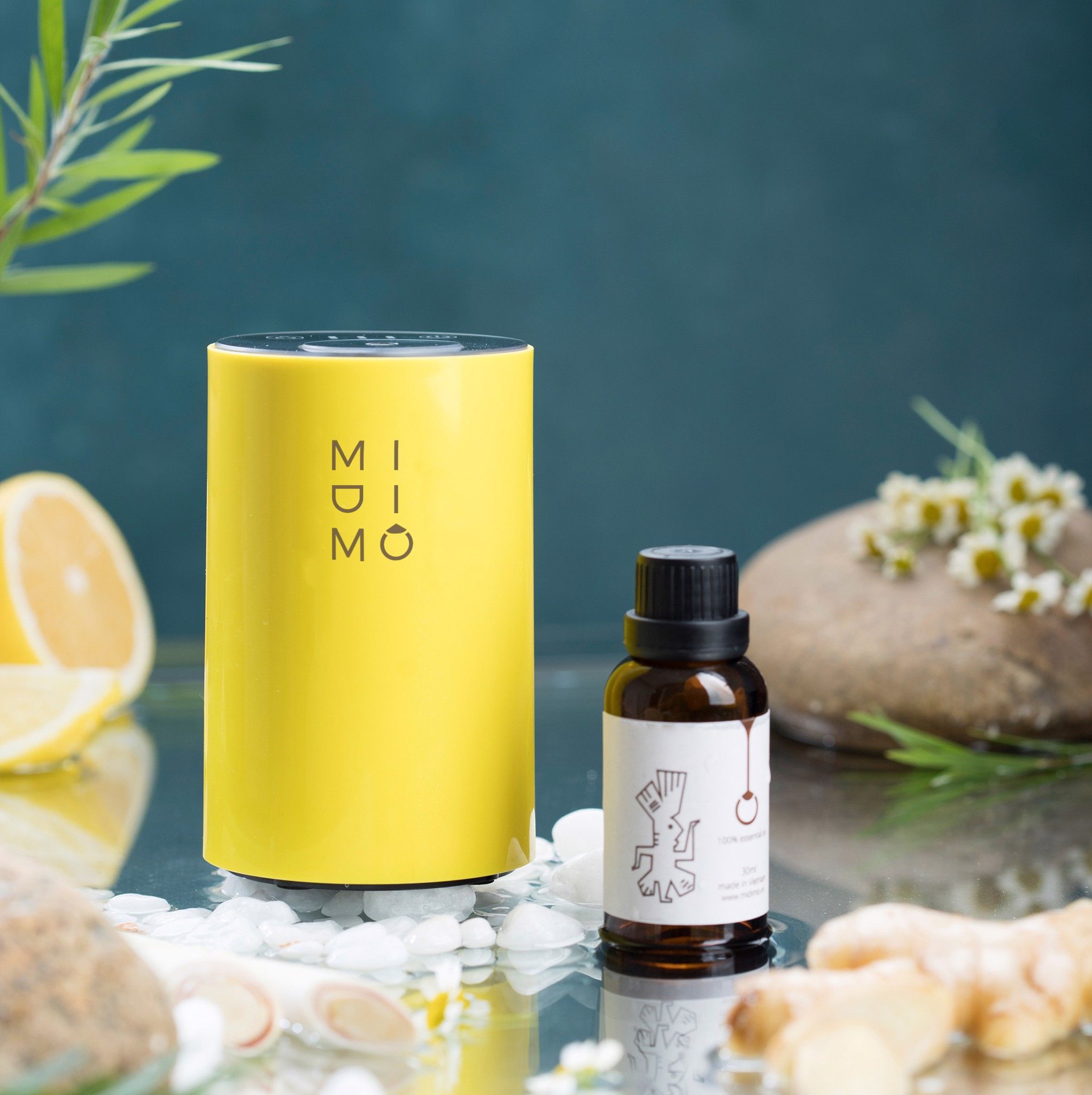 Máy khuếch tán tinh dầu Can of Care và 8ml Tinh dầu thiên nhiên