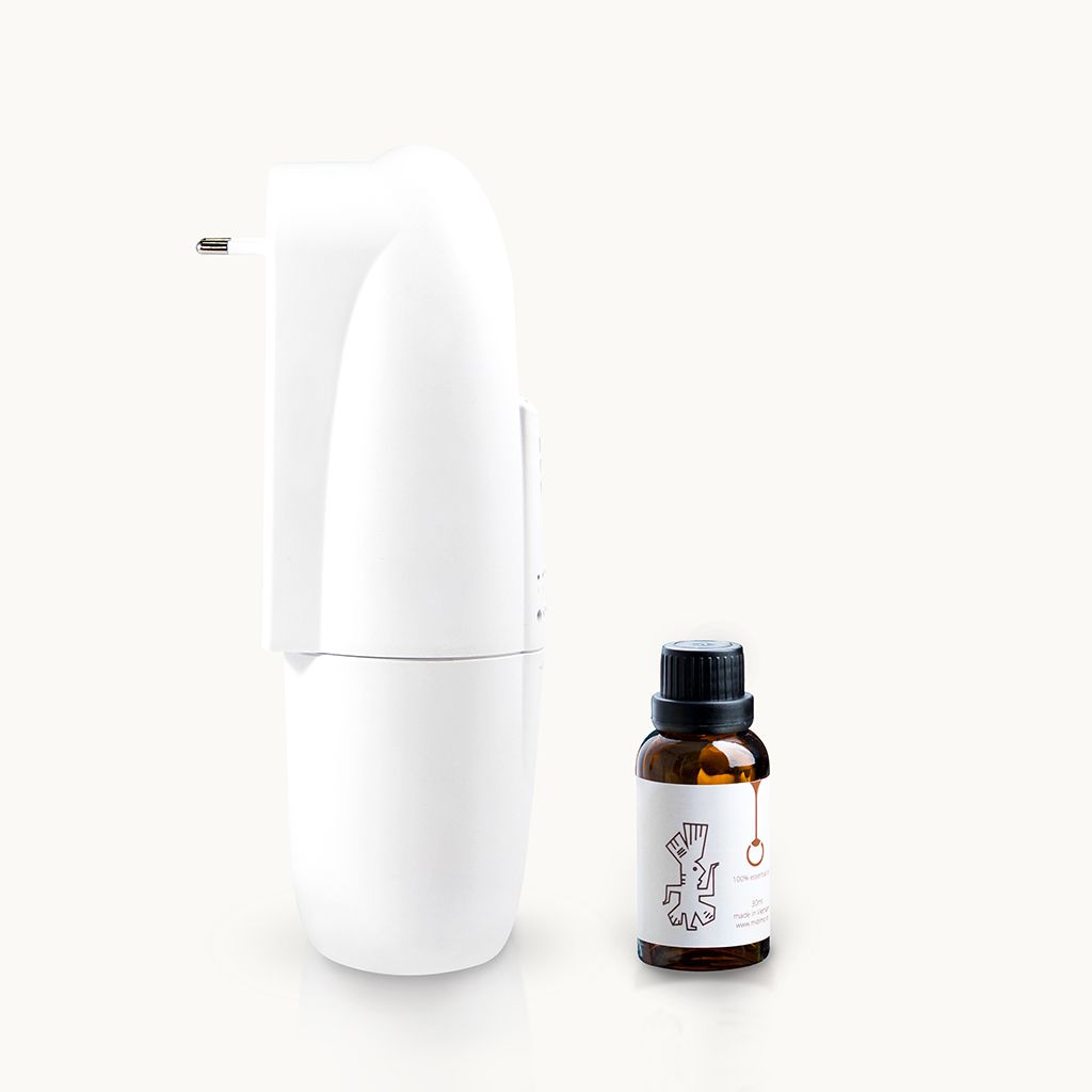 Máy khuếch tán siêu âm thông minh và 30 ml Tinh dầu thiên nhiên