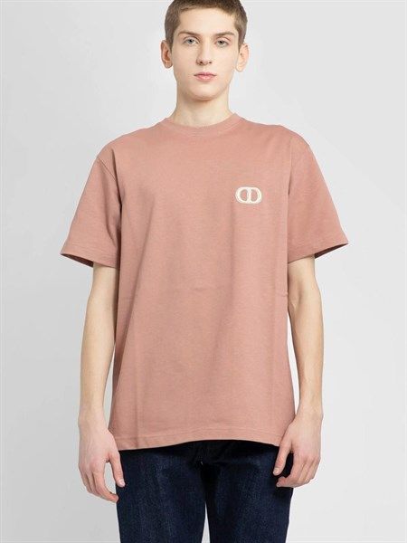 Phông Dior Hồng Nhạt CD Trắng Thêu Ngực 943J605A0554