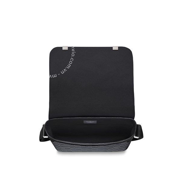 Túi Đeo Chéo Louis Vuitton District Pm N50005
