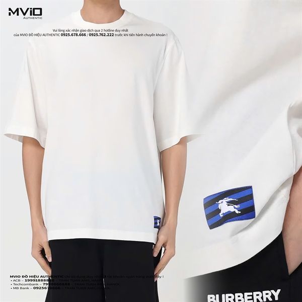 Phông Burberry Trắng Logo Ngựa Xanh Thân 8083593