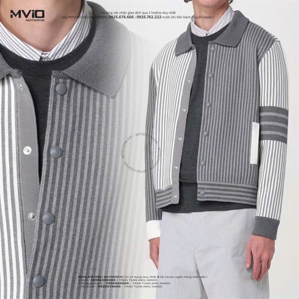 Khoác Thom Browne Cổ Bẻ Kẻ Ghi Xám Tay Viền MKJ116FY3007 982