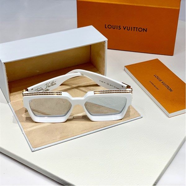 Kính Louis Vuitton Trắng Z1166 W 1.1 Millionaires