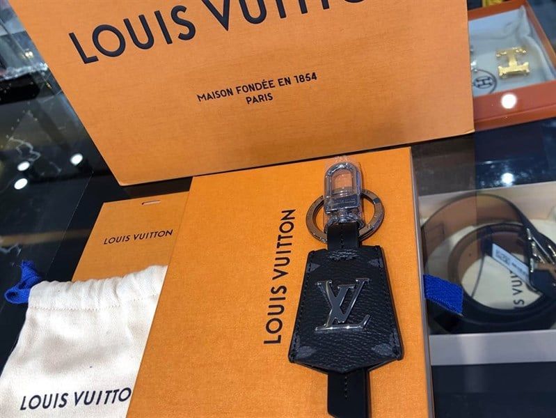 Móc Khóa Louis Vuitton Da