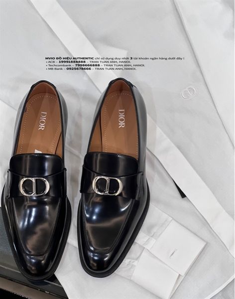 Sơ Mi Dior Trắng Dài Tay Vân Nhỏ CD Thêu Bụng 113C524A5613