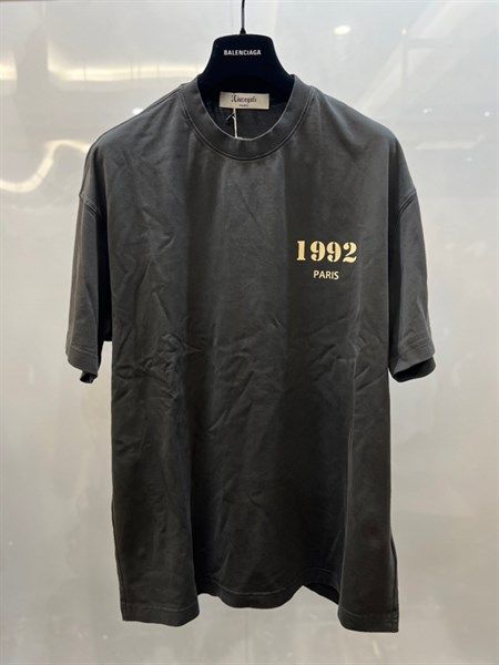 Phông Liuregali Đen Xám Logo 1992 Trước Sau LRG223S004ABRH