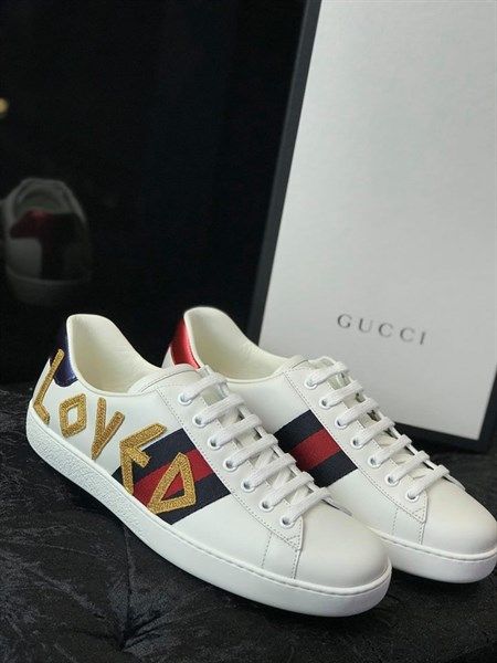 Sneaker Gucci Trắng Loved 497090