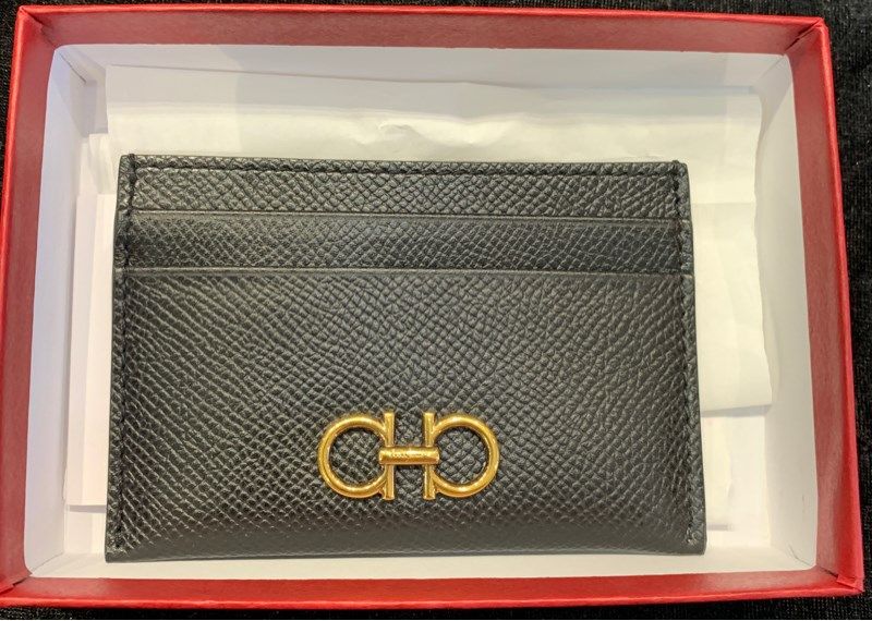 Ví Holder Card Salvatore Đen Da Trơn Xf 7095 001