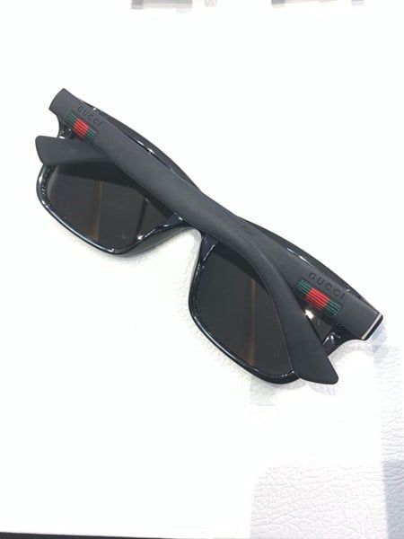 Kính Gucci Gọng Đen Nhám Gg0008S