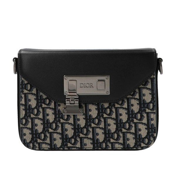 Túi Bag Dior Đeo Vertical Wallet 1LXP0214UCT