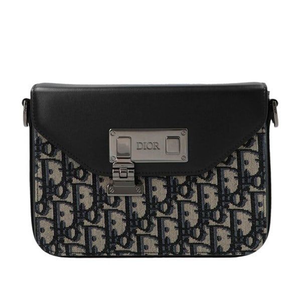 Túi Bag Dior Đeo Vertical Wallet 1LXP0214UCT