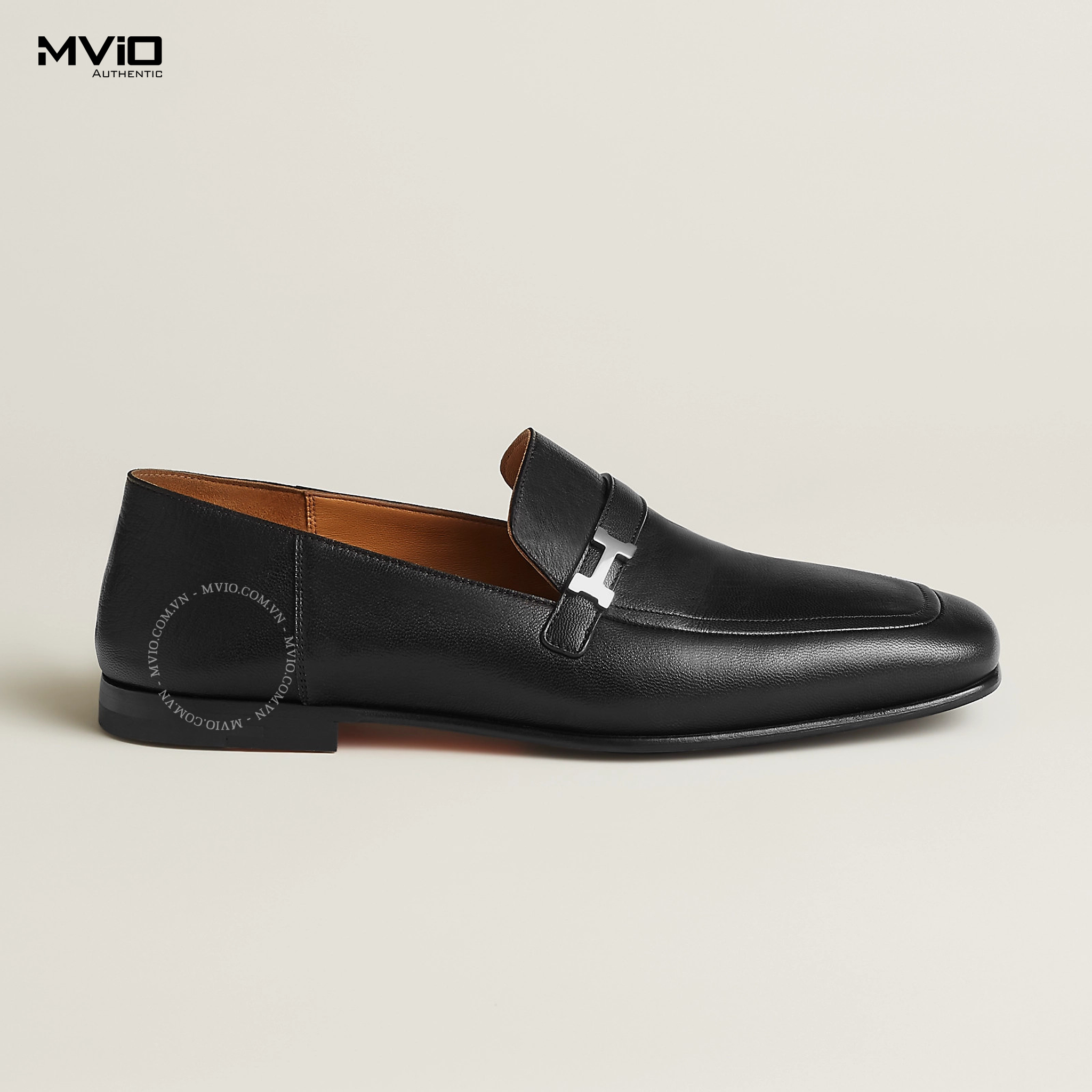 Loafer Hermes Đen Logo H Lệch Sliver H231992ZA02400