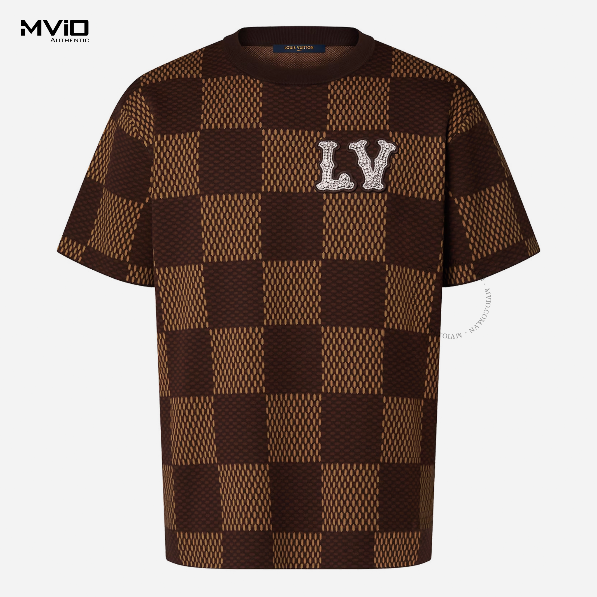 Phông Louis Vuitton Dệt Kim Nâu Vân Damier Logo LV Đính Đá 1AIFUP