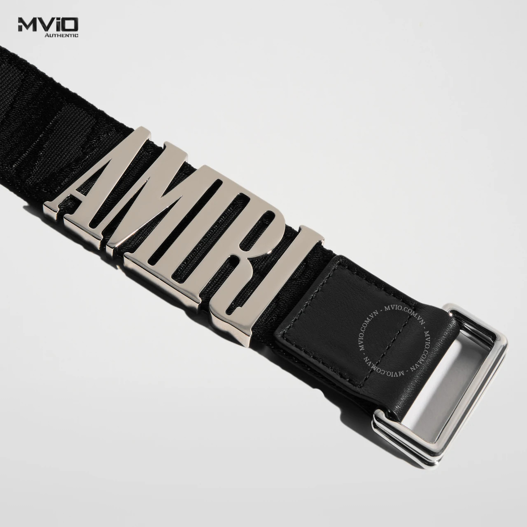 BELT AMIRI ĐEN VẢI MẶT KHÓA KIM LOẠI BẠC PS22MAL02 006