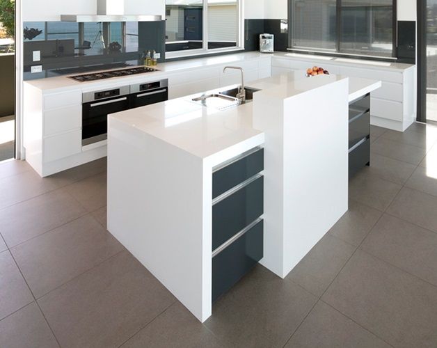 SILVER WHITE BQ400