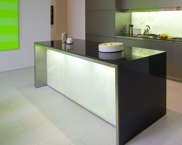 CRYSTAL BLACK BQ262