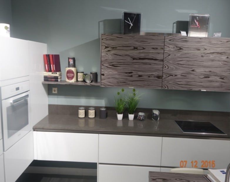 CINZA BQ8808