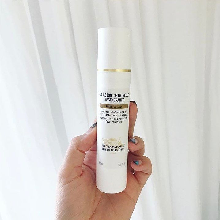Sữa dưỡng ẩm làm dịu, làm mềm và phục hồi màng hydrolipid - Biologique Recherche Emulsion Originelle Regenerante Visage (50ml)