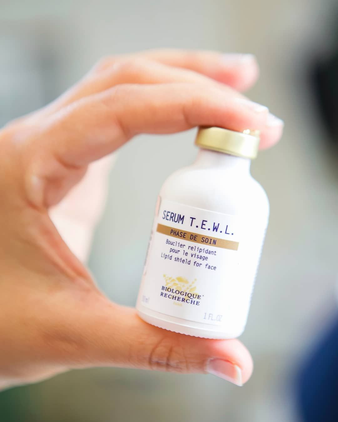 Tinh chất đặc trị da thiếu hụt Lipid và độ ẩm - Biologique Recherche SERUM T.E.W.L