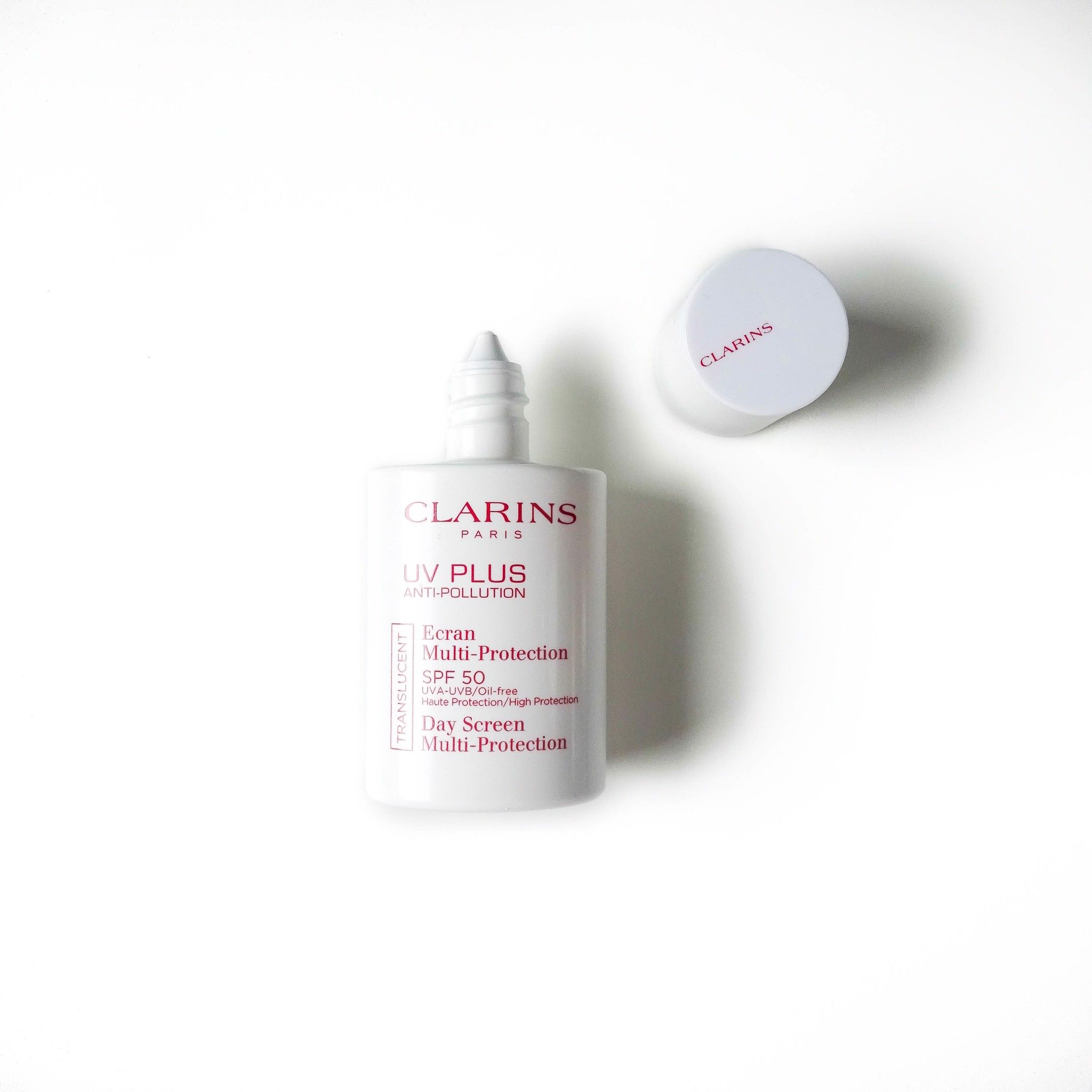 Kem chống nắng Clarins UV PLUS - Anti Pollution Day Screen Multi Protection SPF 50 (Translucent)